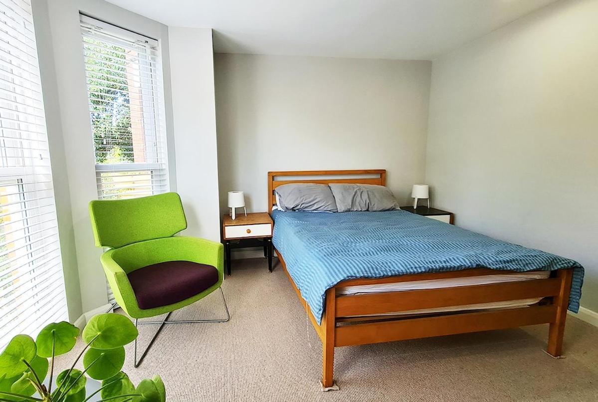 Apartment In Chorlton And Close To Everything Manchester